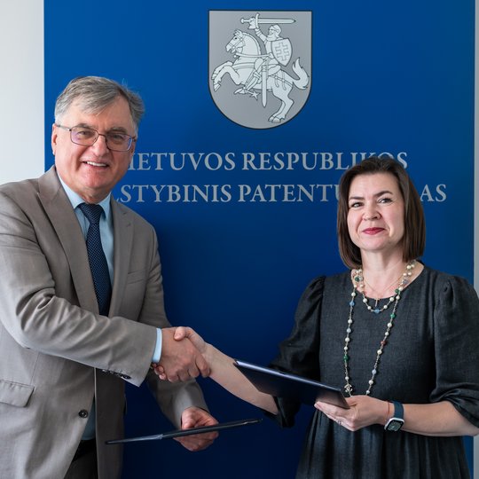 Sutarties pasirašymo akimirka